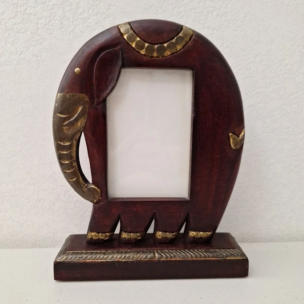 PIER ONE Elephant Carved Wood Picture Frame Figurine 11